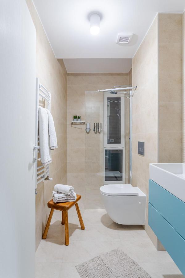 Voluntari Il Lago - Turquoise - Cozy Luxurious Smart Home By The Lake מראה חיצוני תמונה